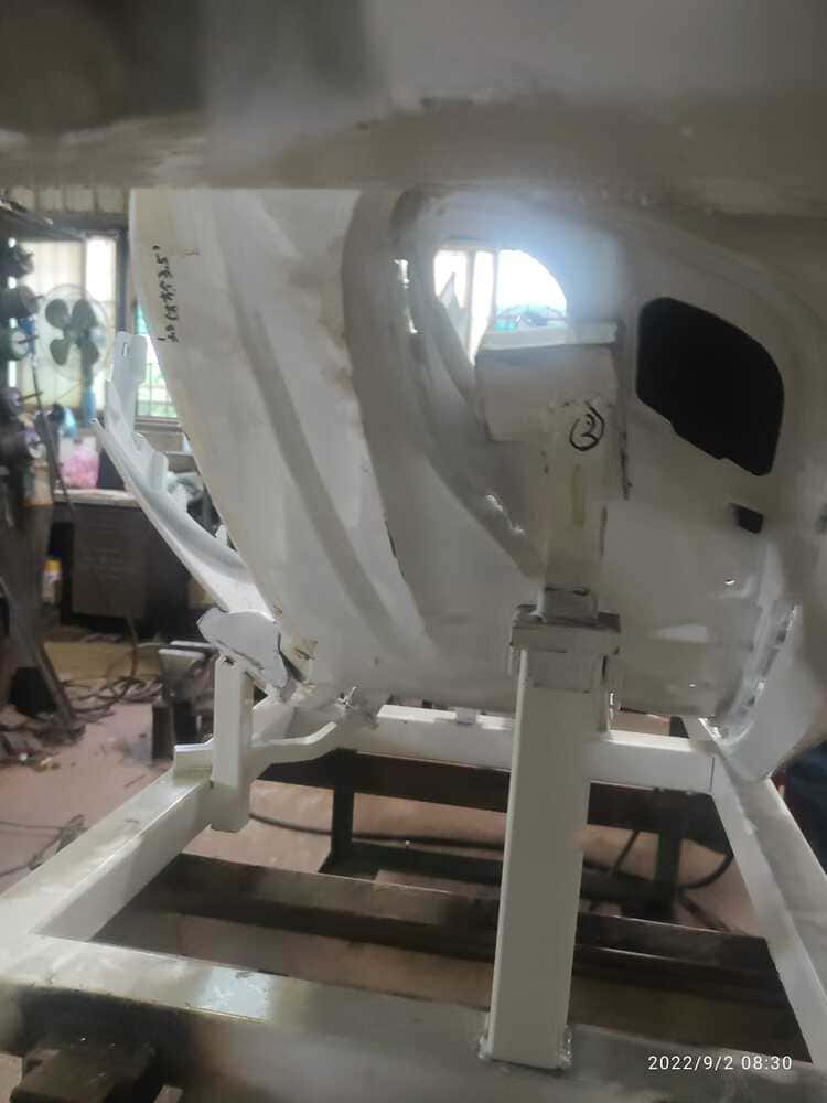 汽車保桿組立治具